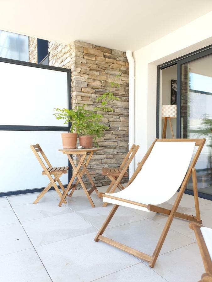 T2 Neuf Avec Jardin Et Terrasse - Proche Des Plages Saint-Cyr-sur-Mer Exteriér fotografie